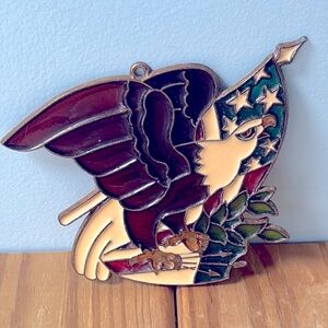 Vintage American Eagle & Flag Patriotic Themed Decor Stained Glass Suncatcher !